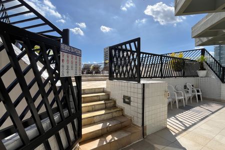 Apartamento para alugar com 46m², 1 quarto e 1 vagaÁrea comum - Piscina