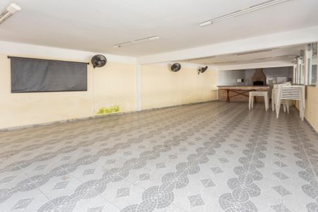 Apartamento para alugar com 59m², 2 quartos e 1 vagaÁrea comum - Salão de festas