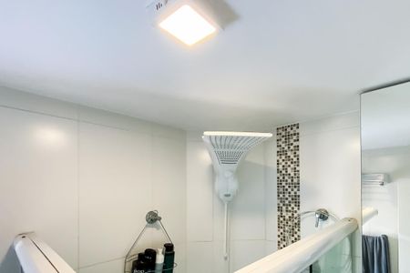 Apartamento à venda com 28m², 1 quarto e 1 vaga Apartamento à venda com 28m², 1 quarto e 1 vagaBanheiro / Área de Serviço