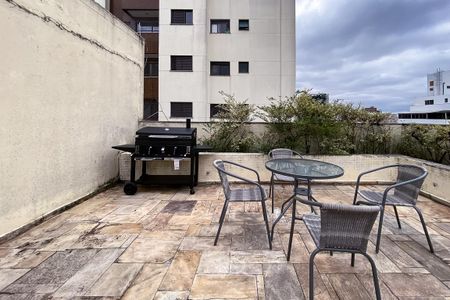 Apartamento à venda com 28m², 1 quarto e 1 vaga Apartamento à venda com 28m², 1 quarto e 1 vagaSolarium / Churrasqueira