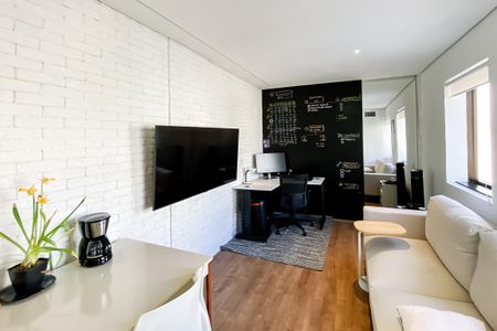 Apartamento à venda com 28m², 1 quarto e 1 vaga Apartamento à venda com 28m², 1 quarto e 1 vagaSala