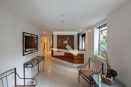 Apartamento à venda com 28m², 1 quarto e 1 vaga Apartamento à venda com 28m², 1 quarto e 1 vagaHall Entrada