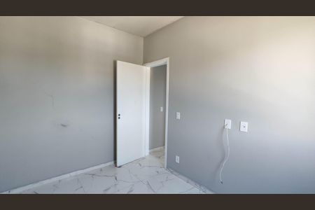 Quarto 2 de apartamento para alugar com 2 quartos, 48m² em Jardim Rodrigues Alves, Ferraz de Vasconcelos