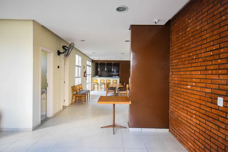 Apartamento para alugar com 74m², 2 quartos e 1 vagaSalão de Festa 3