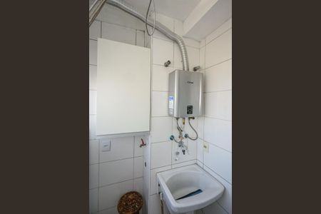 Apartamento para alugar com 74m², 2 quartos e 1 vagaÁrea de Serviço 