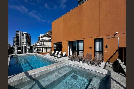 Apartamento para alugar com 19m², 1 quarto e sem vagaPiscina 