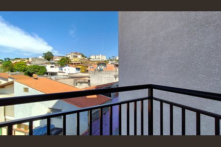 Apartamento para alugar com 2 quartos, 39m² em Jardim Santa Lucrecia, São Paulo