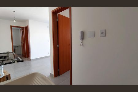 Apartamento para alugar com 2 quartos, 39m² em Jardim Santa Lucrecia, São Paulo