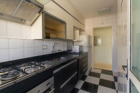 Apartamento à venda com 70m², 2 quartos e 1 vagaCozinha 