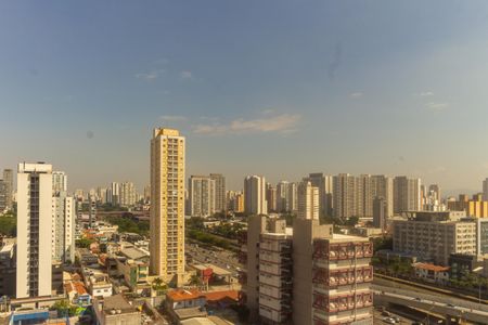 Vista de apartamento à venda com 2 quartos, 70m² em Vila Carrão, São Paulo