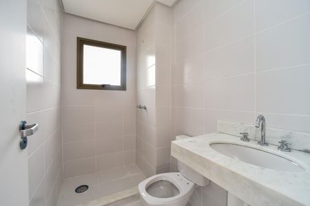 Casa de condomínio à venda com 180m², 3 quartos e 2 vagasBanheiro Social 2