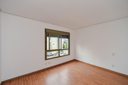 Casa de condomínio à venda com 180m², 3 quartos e 2 vagasSuíte