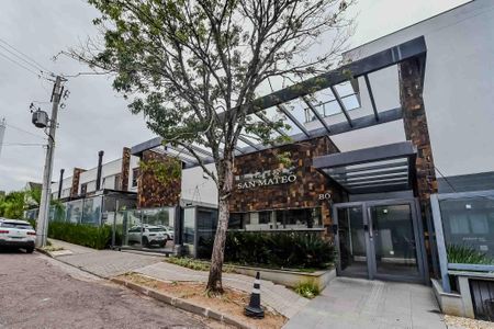 Casa de condomínio à venda com 180m², 3 quartos e 2 vagasFachada