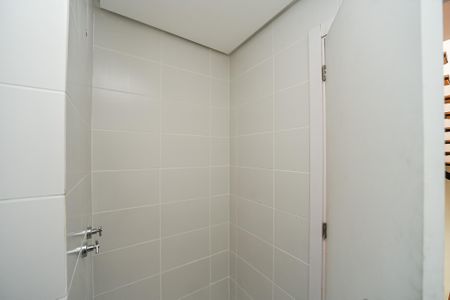 Casa de condomínio à venda com 180m², 3 quartos e 2 vagasBanheiro Social