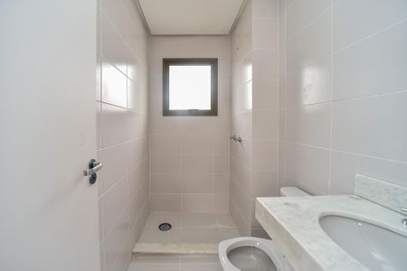 Casa de condomínio à venda com 180m², 3 quartos e 2 vagasBanheiro Social 2