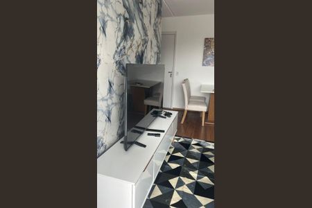 Sala de apartamento para alugar com 2 quartos, 56m² em Jardim Recanto Suave, Cotia
