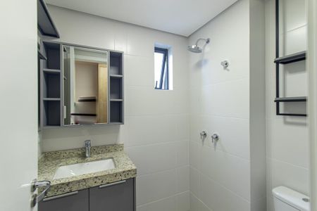 Studio para alugar com 24m², 1 quarto e sem vaga Studio para alugar com 24m², 1 quarto e sem vagaBanheiro Social