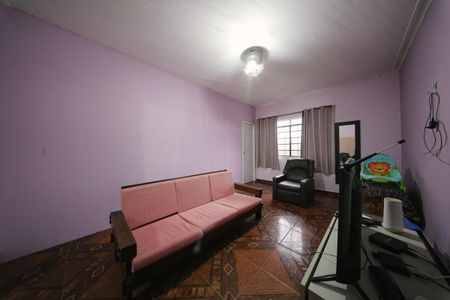 Sala de casa à venda com 3 quartos, 280m² em Vila Araguaia, São Paulo