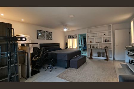 Casa de condomínio à venda com 300m², 4 quartos e 1 vaga Casa de condomínio à venda com 300m², 4 quartos e 1 vagaSuíte 2