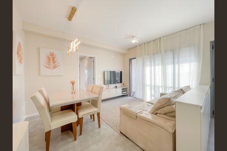 Sala de apartamento para alugar com 3 quartos, 73m² em Bela Vista, Osasco