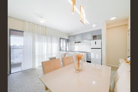 Sala de apartamento para alugar com 3 quartos, 73m² em Bela Vista, Osasco