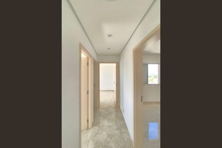 Apartamento para alugar com 58m², 3 quartos e 2 vagasCorredor 
