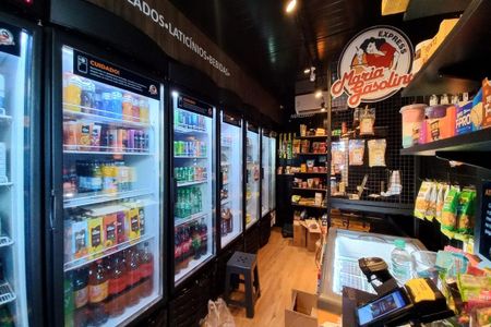 Apartamento para alugar com 58m², 3 quartos e 2 vagasÁrea comum - Mercado 