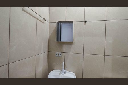 Casa para alugar com 40m², 1 quarto e sem vagaBanheiro