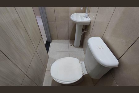 Banheiro de casa para alugar com 1 quarto, 40m² em Lageado, Ferraz de Vasconcelos