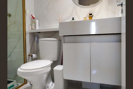 Apartamento à venda com 58m², 2 quartos e 1 vagaBanheiro 2