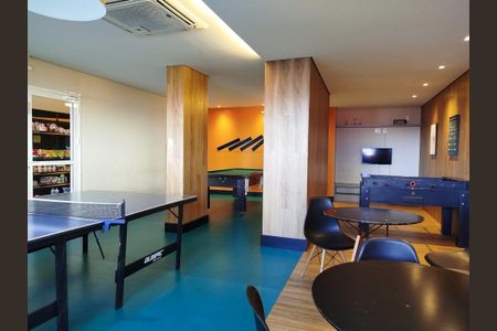 Apartamento à venda com 58m², 2 quartos e 1 vagaSala de jogos