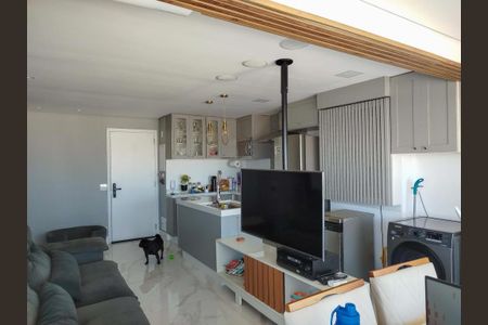 Apartamento à venda com 58m², 2 quartos e 1 vagaSala com cozinha americana