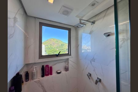 Apartamento para alugar com 98m², 3 quartos e 1 vagaSuíte - Banheiro