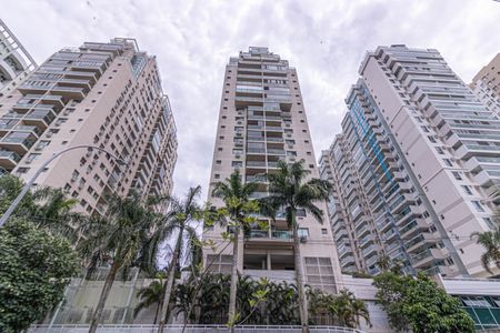 Apartamento para alugar com 98m², 3 quartos e 1 vagaFachada