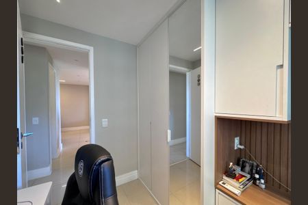 Apartamento para alugar com 98m², 3 quartos e 1 vagaQuarto 2
