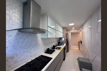 Apartamento para alugar com 98m², 3 quartos e 1 vagaCozinha e Área de Serviço