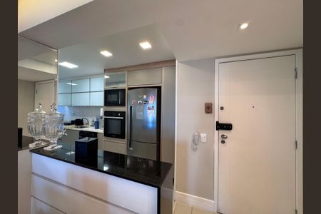 Apartamento para alugar com 98m², 3 quartos e 1 vagaCozinha e Área de Serviço