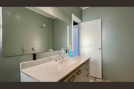 Apartamento à venda com 87m², 1 quarto e sem vaga Apartamento à venda com 87m², 1 quarto e sem vagaBanheiro