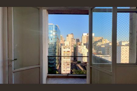 Apartamento à venda com 87m², 1 quarto e sem vaga Apartamento à venda com 87m², 1 quarto e sem vagaVaranda do Quarto