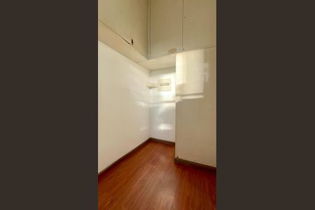 Apartamento à venda com 87m², 1 quarto e sem vaga Apartamento à venda com 87m², 1 quarto e sem vagaQuarto de Serviço