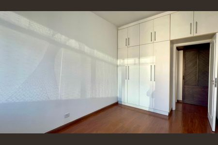 Apartamento à venda com 87m², 1 quarto e sem vaga Apartamento à venda com 87m², 1 quarto e sem vagaQuarto