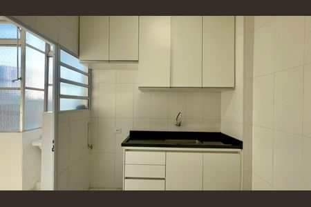 Apartamento à venda com 87m², 1 quarto e sem vaga Apartamento à venda com 87m², 1 quarto e sem vagaCozinha