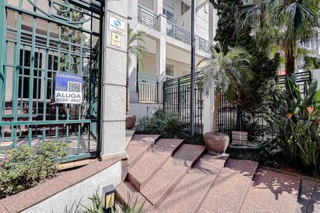 Studio para alugar com 74m², 2 quartos e 1 vagaFachada - Plaquinha