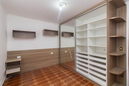 Casa à venda com 300m², 4 quartos e 4 vagasQuarto 2