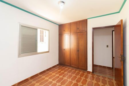 Casa à venda com 300m², 4 quartos e 4 vagasSuíte