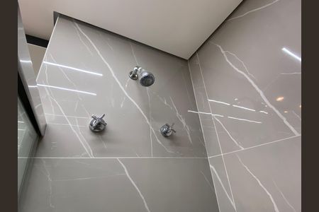 Apartamento à venda com 84m², 3 quartos e 2 vagas Apartamento à venda com 84m², 3 quartos e 2 vagasBanheiro 2