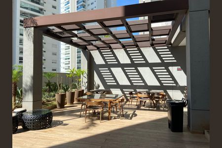 Apartamento à venda com 84m², 3 quartos e 2 vagas Apartamento à venda com 84m², 3 quartos e 2 vagasÁrea comum - Churrasqueira