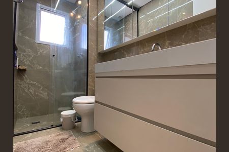 Apartamento à venda com 84m², 3 quartos e 2 vagas Apartamento à venda com 84m², 3 quartos e 2 vagasBanheiro da Suíte