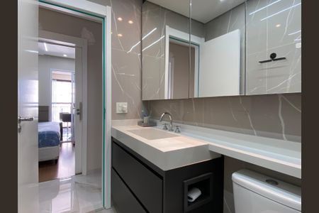 Apartamento à venda com 84m², 3 quartos e 2 vagas Apartamento à venda com 84m², 3 quartos e 2 vagasBanheiro 2