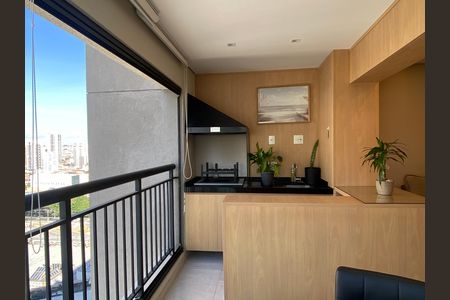 Apartamento à venda com 84m², 3 quartos e 2 vagas Apartamento à venda com 84m², 3 quartos e 2 vagasVaranda